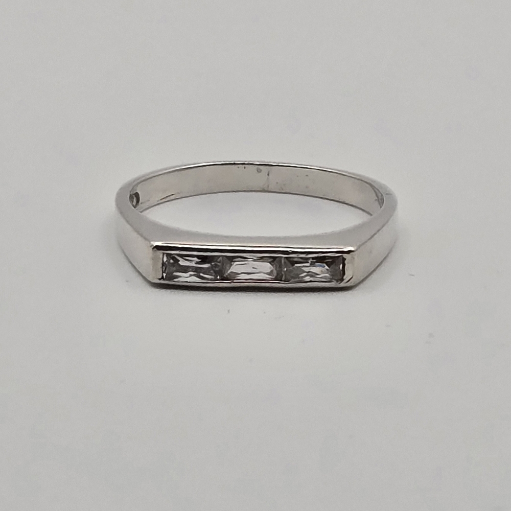 Vintage 925 Sterling Silver Bar Ring